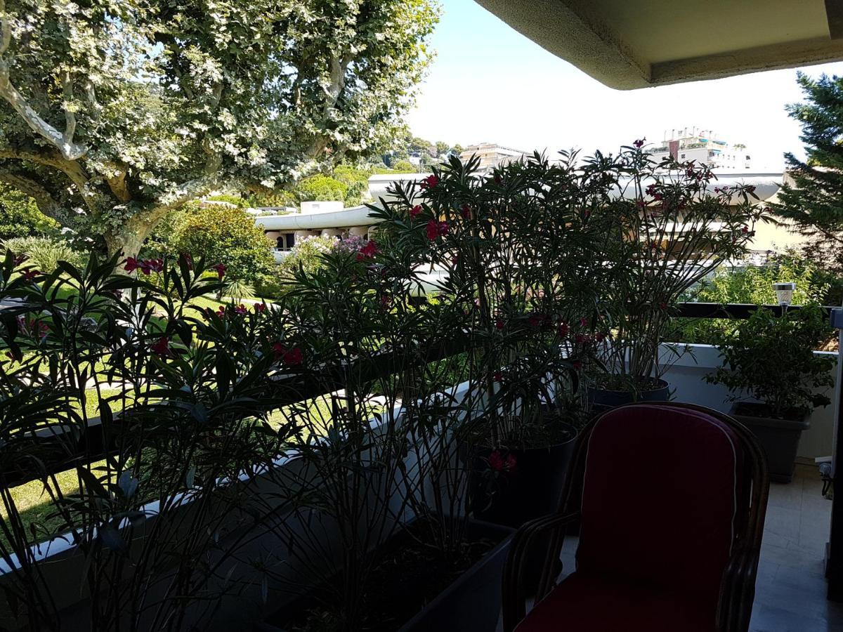 80M2 Dans Parc Classe, Piscine, Calme, 5Mn De Cannes Le Cannet Kültér fotó